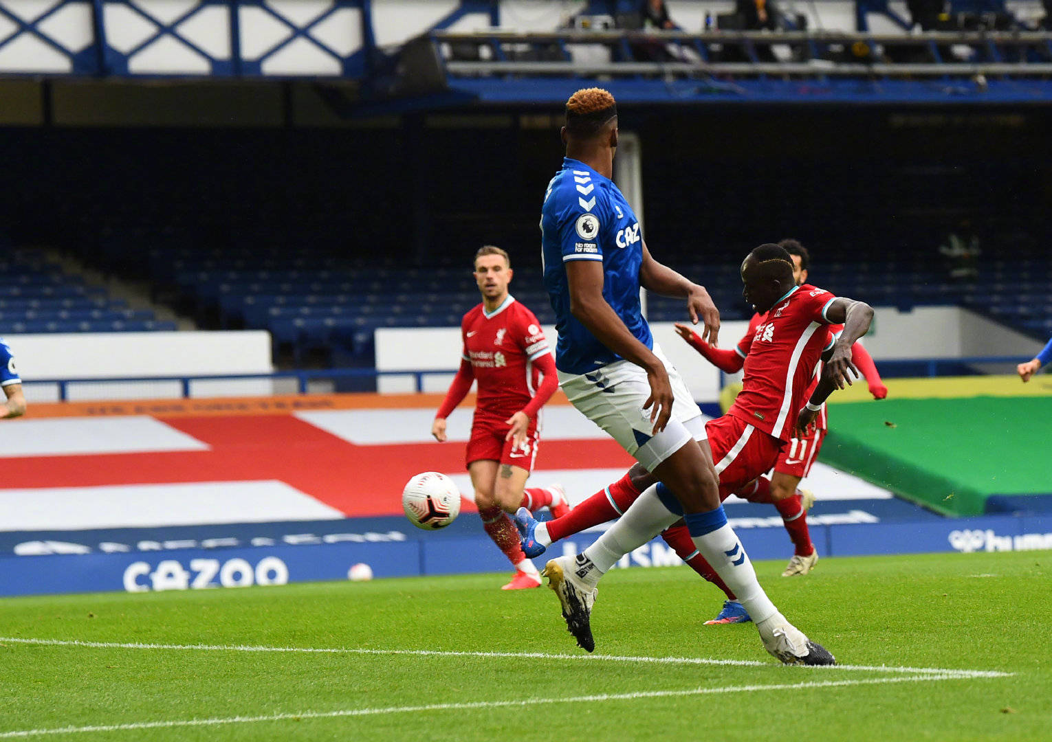 了球队的进 了球队的进